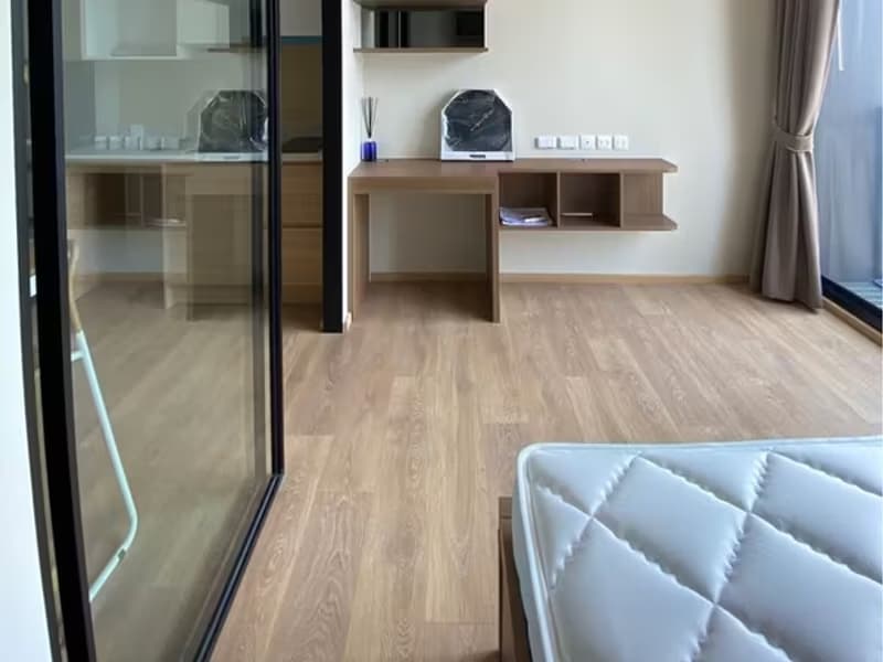  Condo for Rent at Noble Around Sukhumvit 33