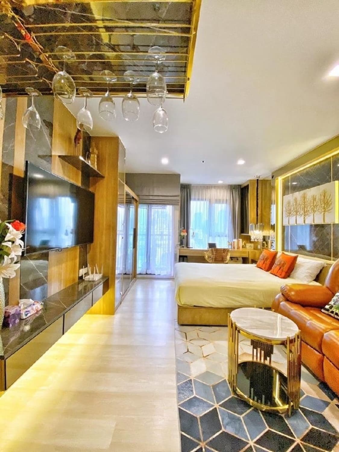 1 ห้องนอน คอนโด สำหรับ จำหน่าย ใน Pathum Wan - Image 1