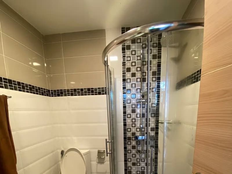 1 Bed Condo for Sale in undefined