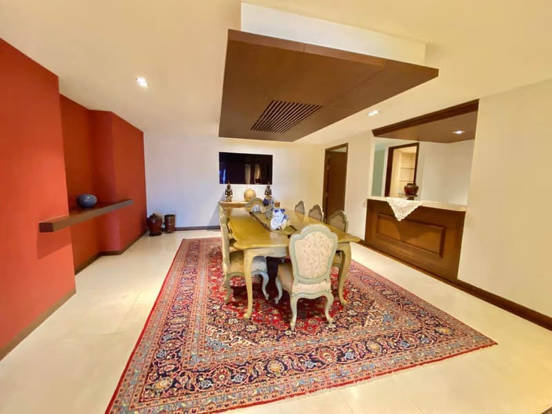 3 Bed Condo for Rent and Sale in Watthana
