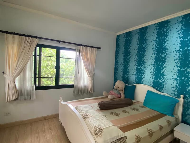 4 Bed House for Sale in Saraphi