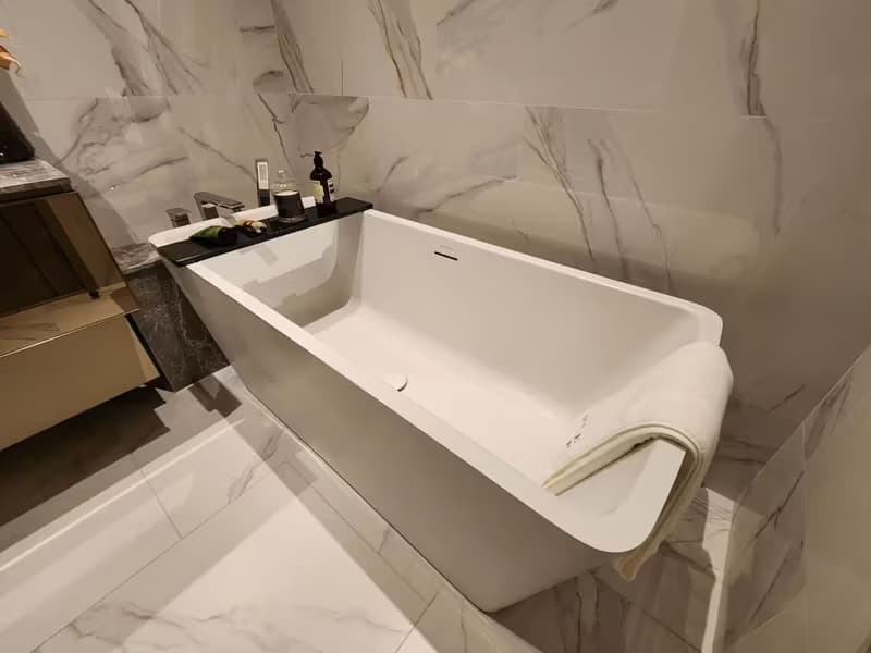1 Bedroom Condo
