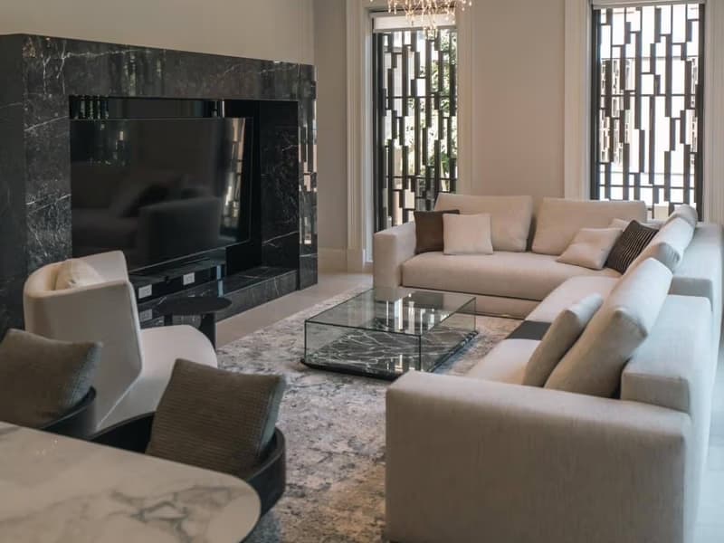 4 Bed House for Rent and Sale in Bang Kapi