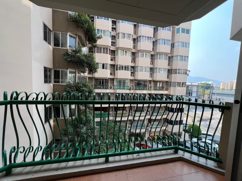 Condo for Rent, Sale at Hillside 3  