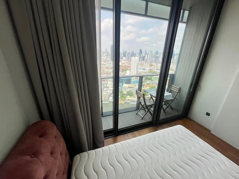 3 Bed Condo for Rent and Sale in Khlong San