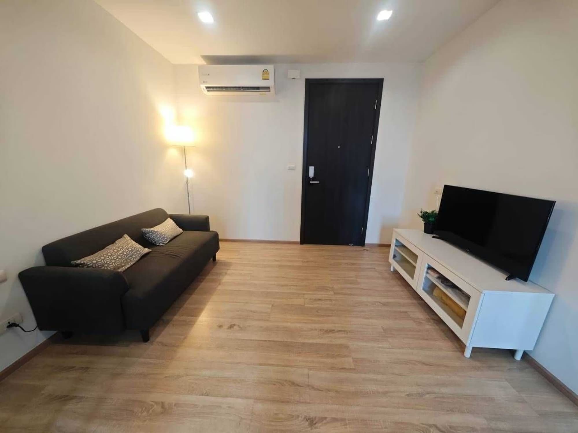1 ห้องนอน คอนโด สำหรับ ขาย ใน Bang Kapi - Image 1