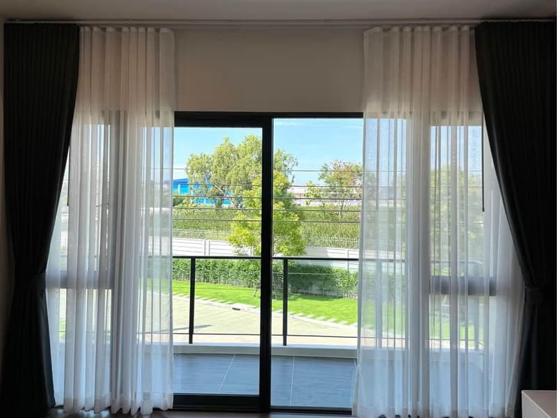 4 Bed House for Rent and Sale in Bang Phli