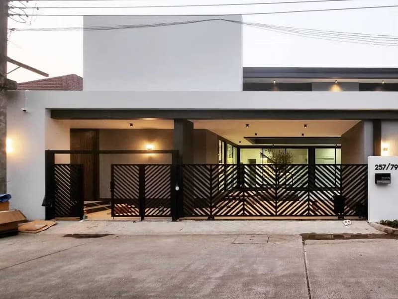 4 Bed House for Sale in Hang Dong District