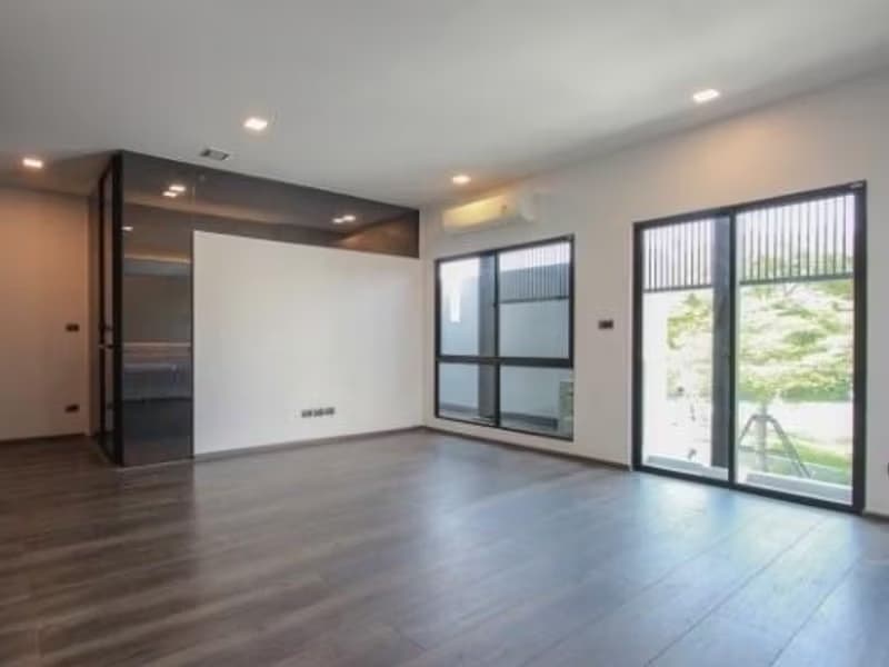 3 Bed House for Sale in Bang Phli, Samut Prakan