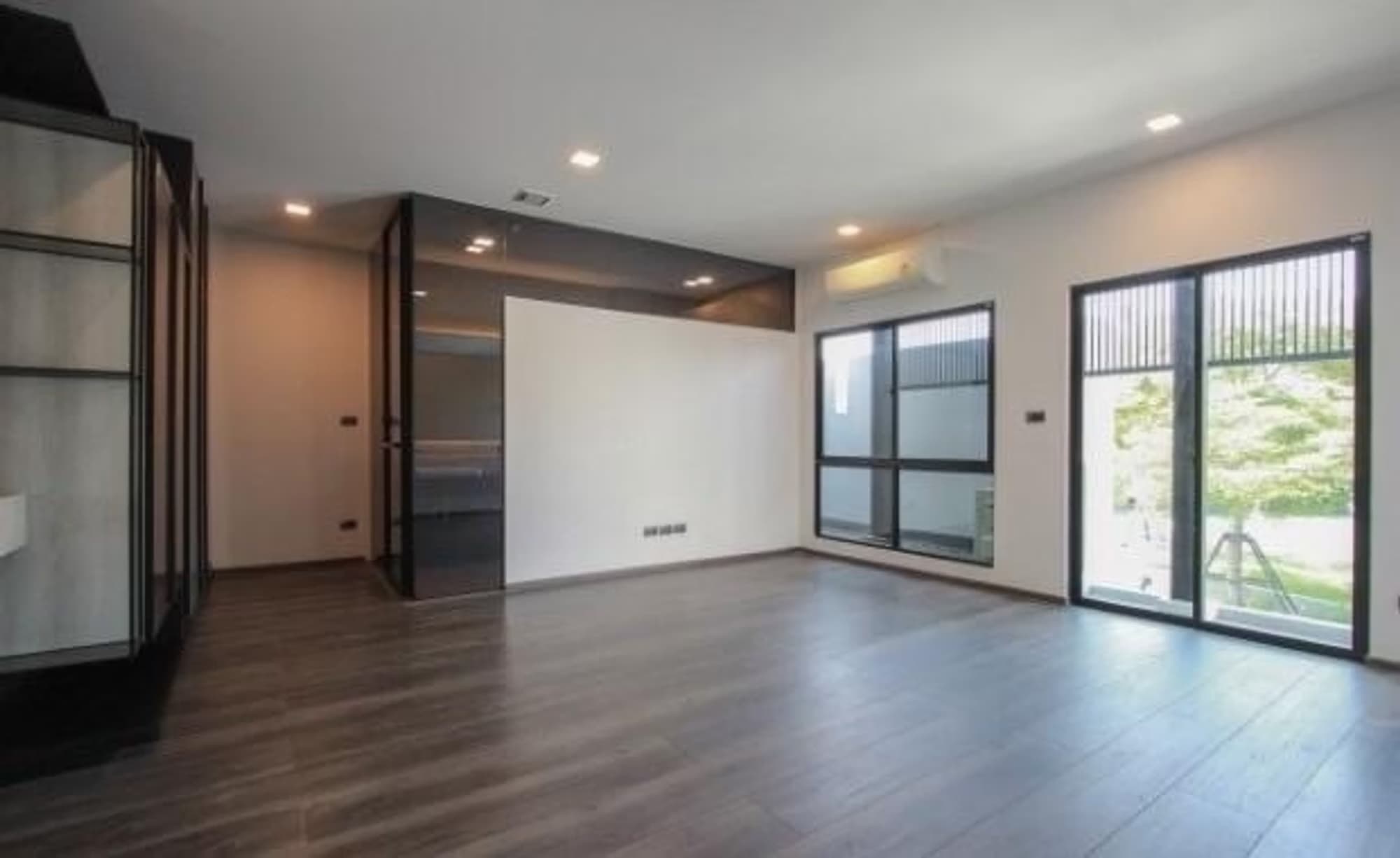 3 ห้องนอน บ้าน สำหรับ ขาย ใน Bang Phli, Samut Prakan - Image 8