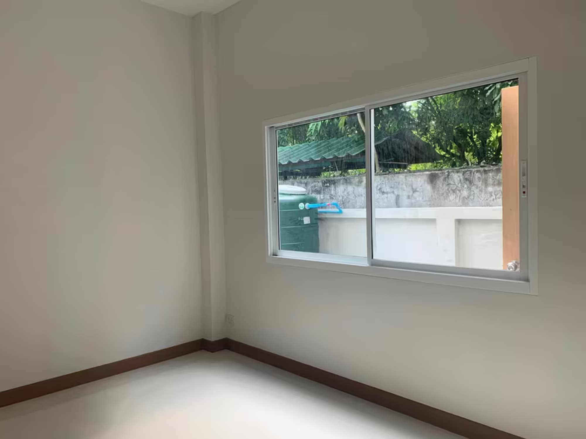 3 Bedroom House - Image 5