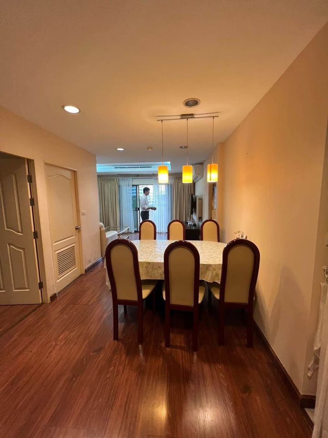 2 Bed Condo for Rent in Khlong Toei - Image 4
