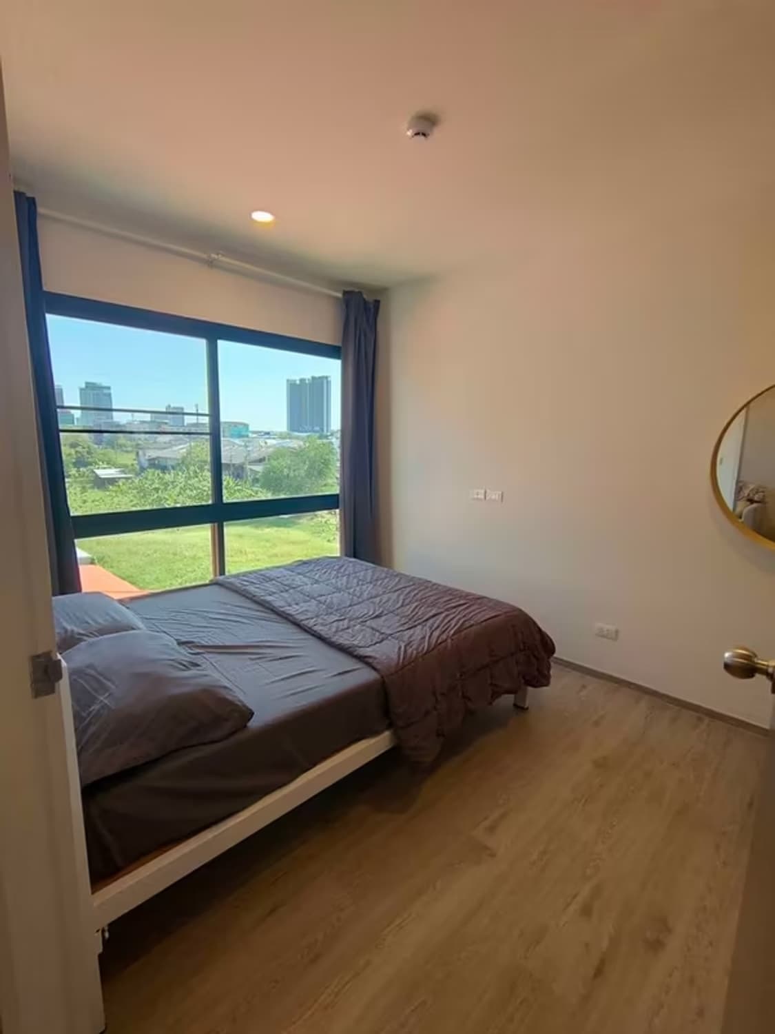 1 Bedroom Condo - Image 7