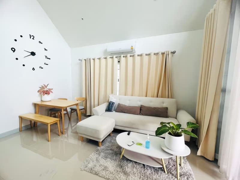 3 Bed House for Rent in Saraphi District