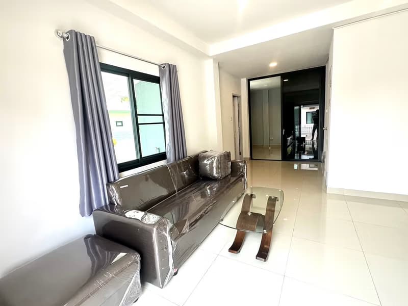 3 Bed House for Rent in Hang Dong