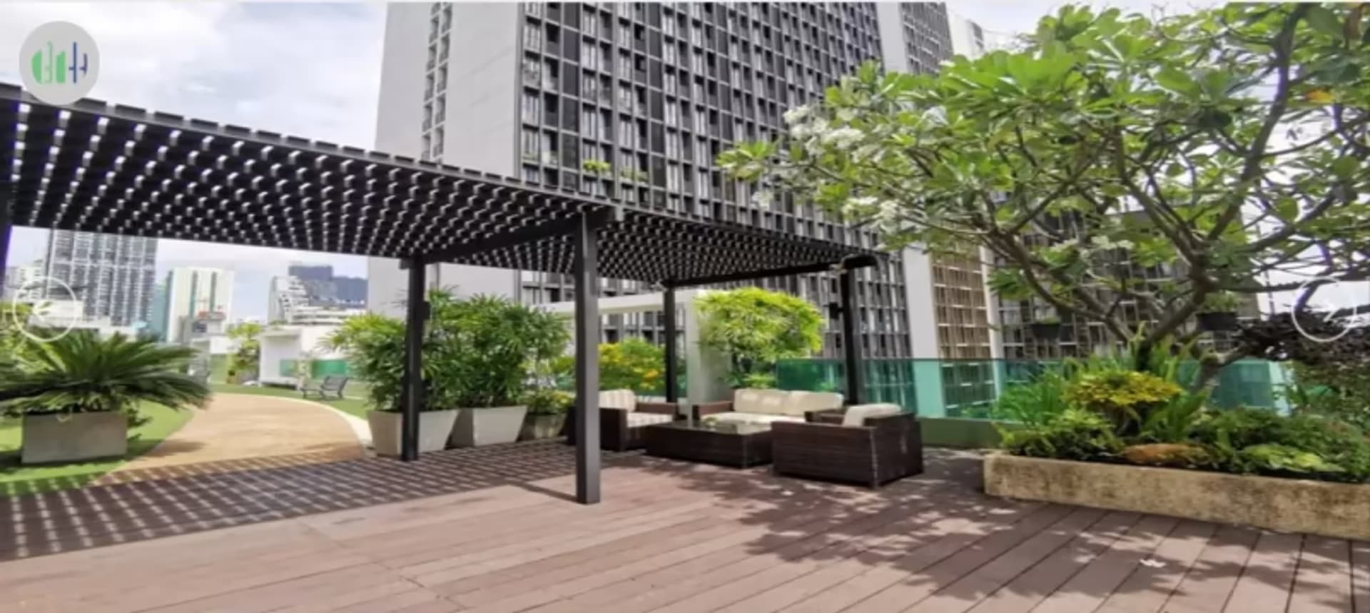 Condo for Rent at BEVERLY  33 - Image 9