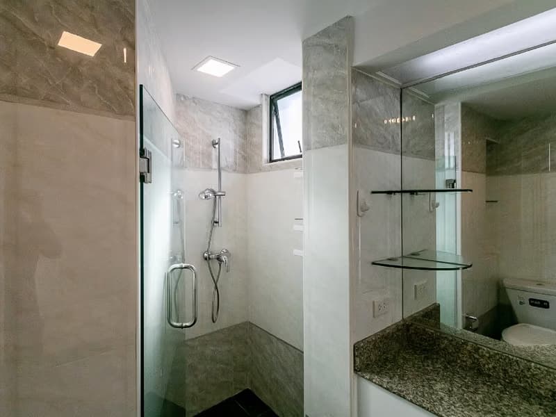 3 Bed Condo for Rent in Khlong Toei