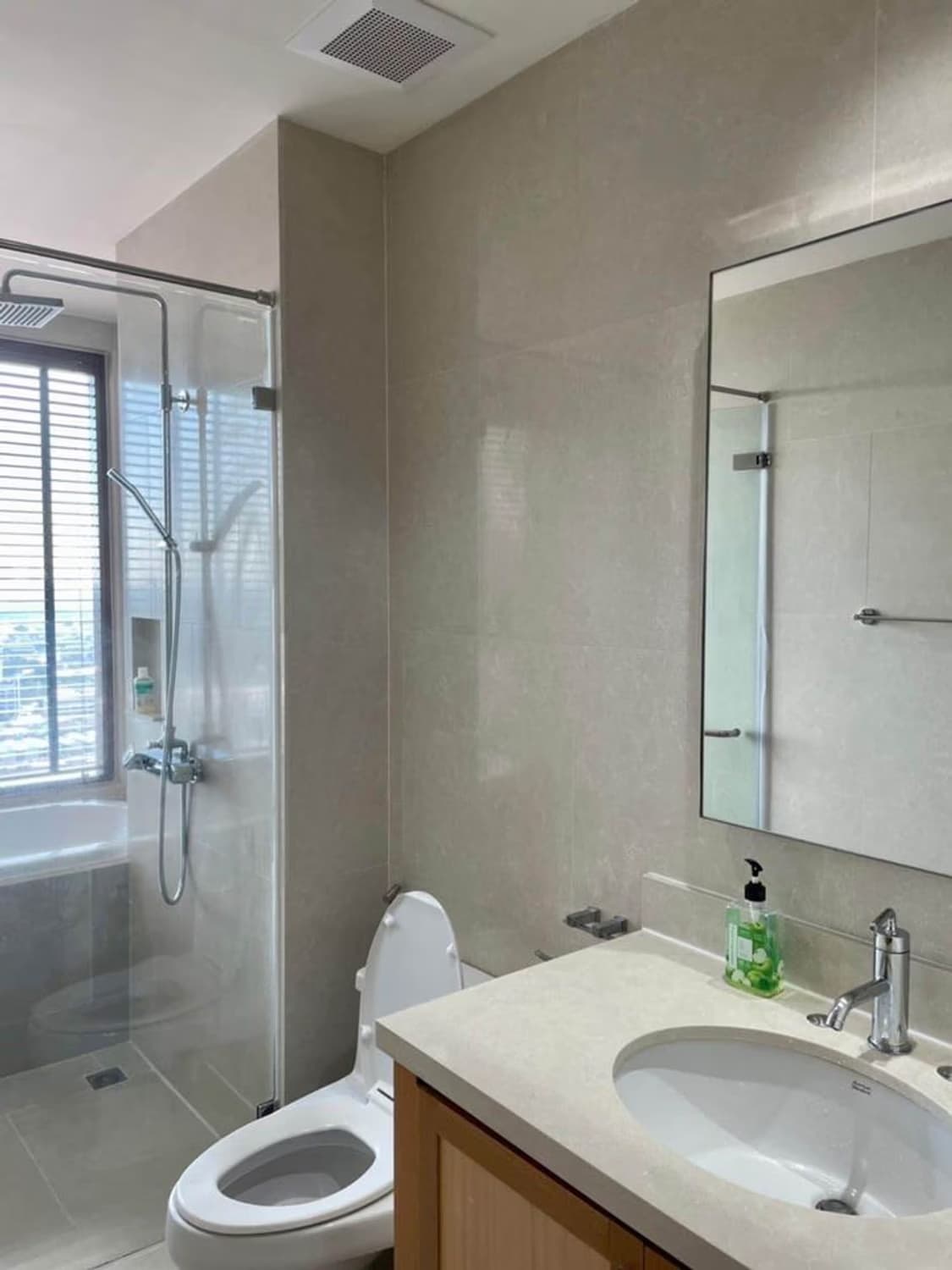 1 Bed Condo for Rent and Sale in Khlong Toei - Image 5