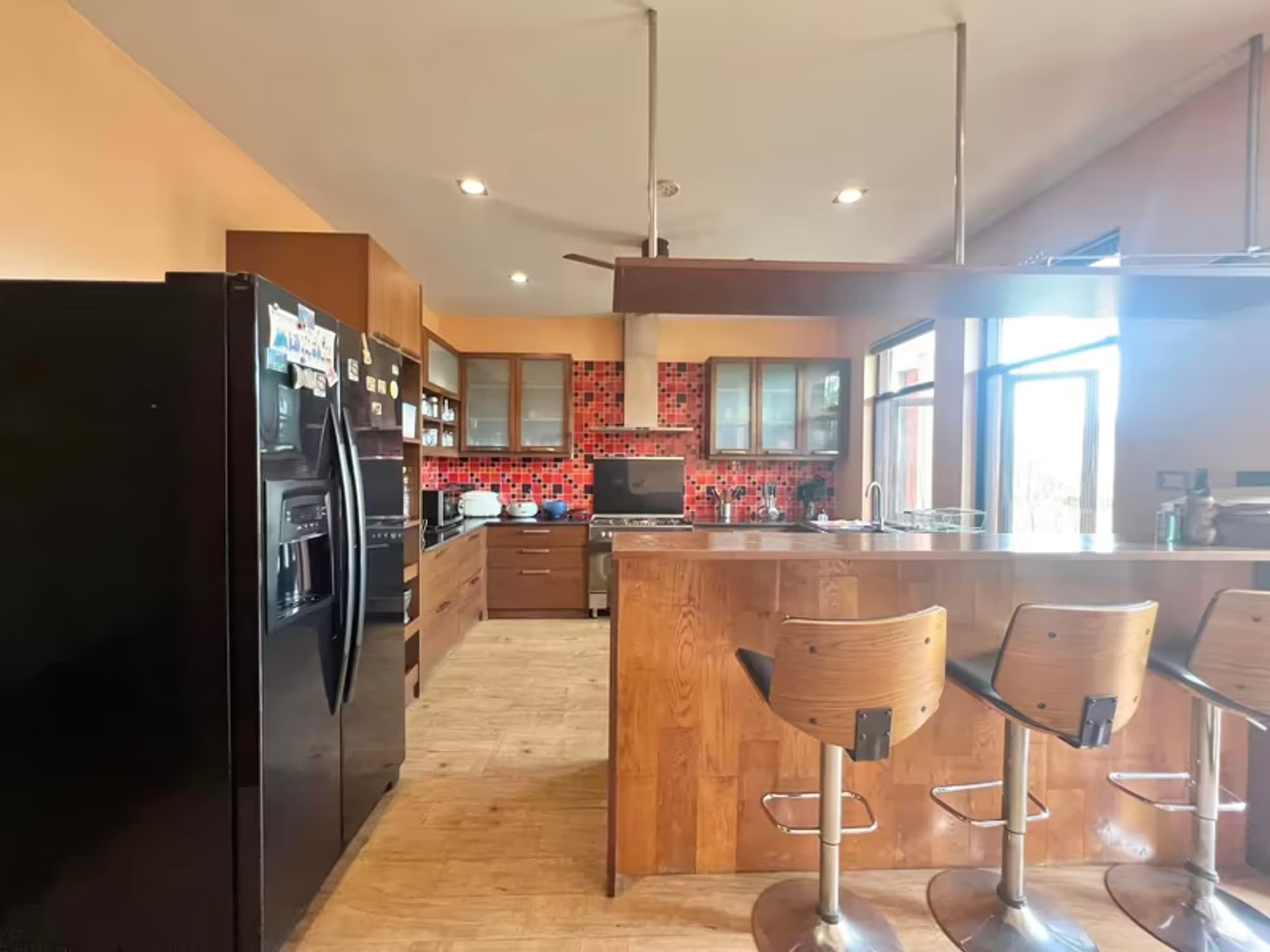 5 Bedroom House - Image 67