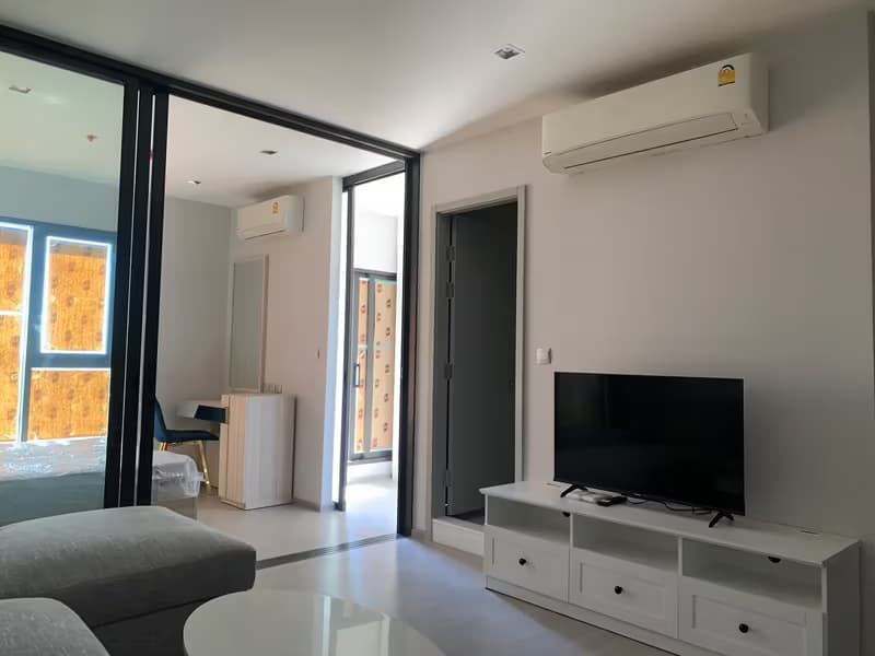 1 Bedroom Condo For RENT at LIFE Sukhumvit 62 
