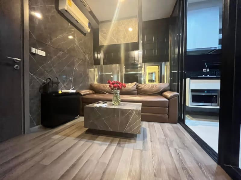 1 Bed Condo for Sale in Watthana