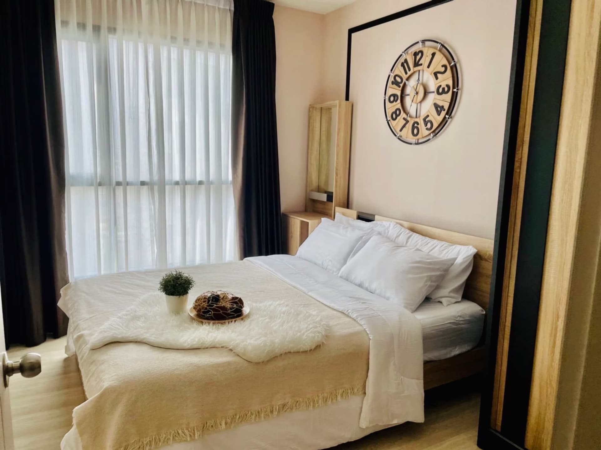 1 Bed Condo for Rent and Sale  Near Phra Khanong BTS - Image 4