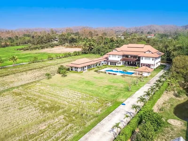 Luxury Pool Villa for Sale/Rent in Mae Rim