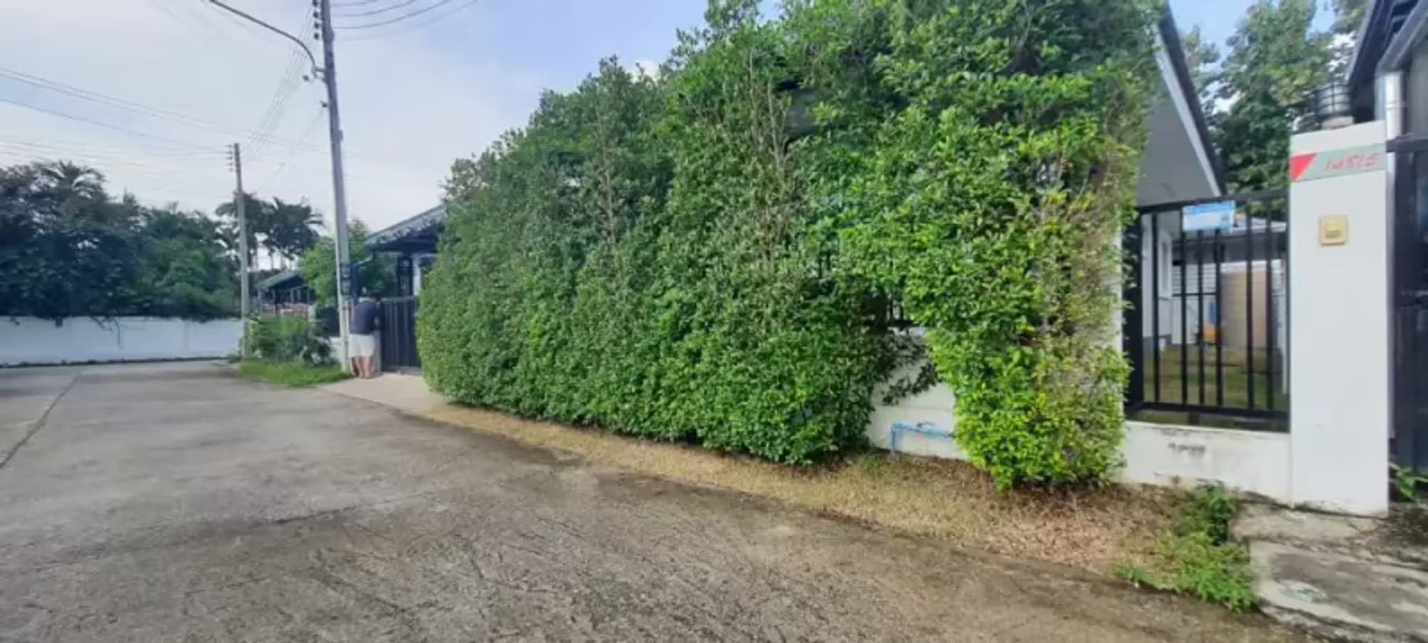 2 Bedroom House - Image 1