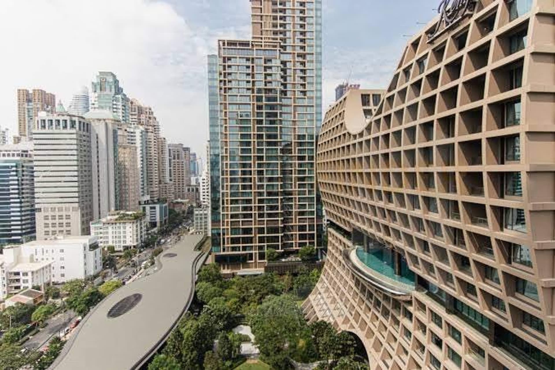 Condo for Rent at The Residences at Sindhorn Kempinski Hotel Bangkok - Image 5