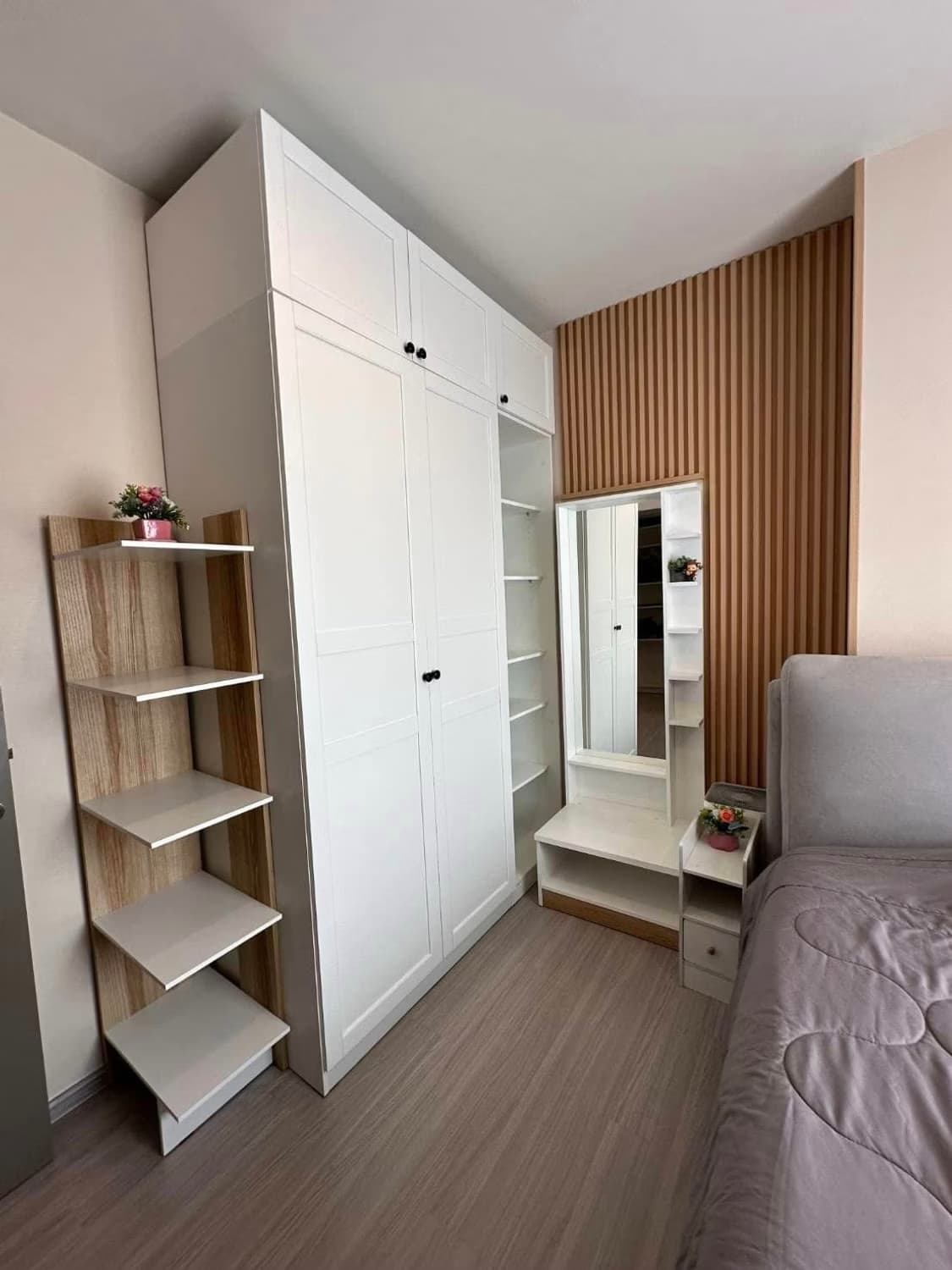 Condo for Rent at Life Asoke Hype - Image 4
