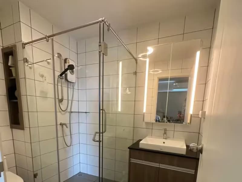 1 Bedroom Condo