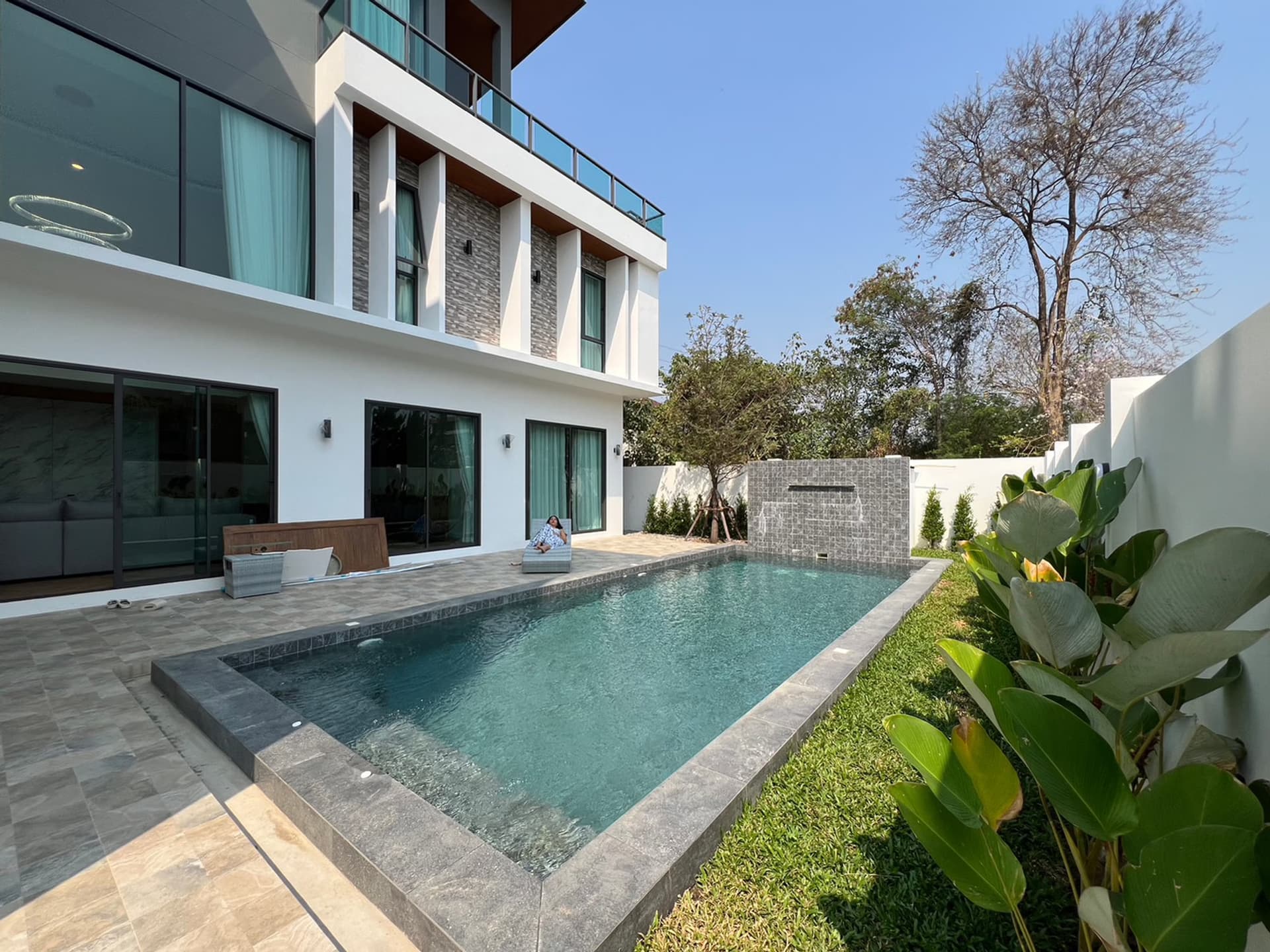 Pool Villa for Sale in San Phranet - Image 2