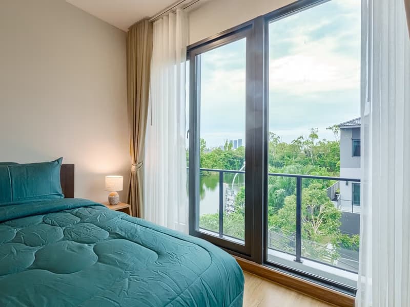 4 Bed House for Rent in Prawet