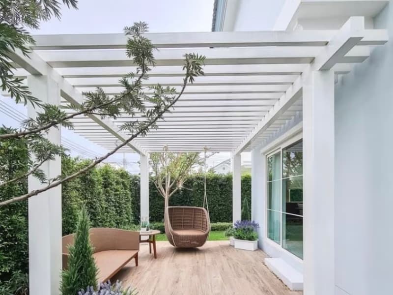 4 Bed House for Rent in Bang Phli