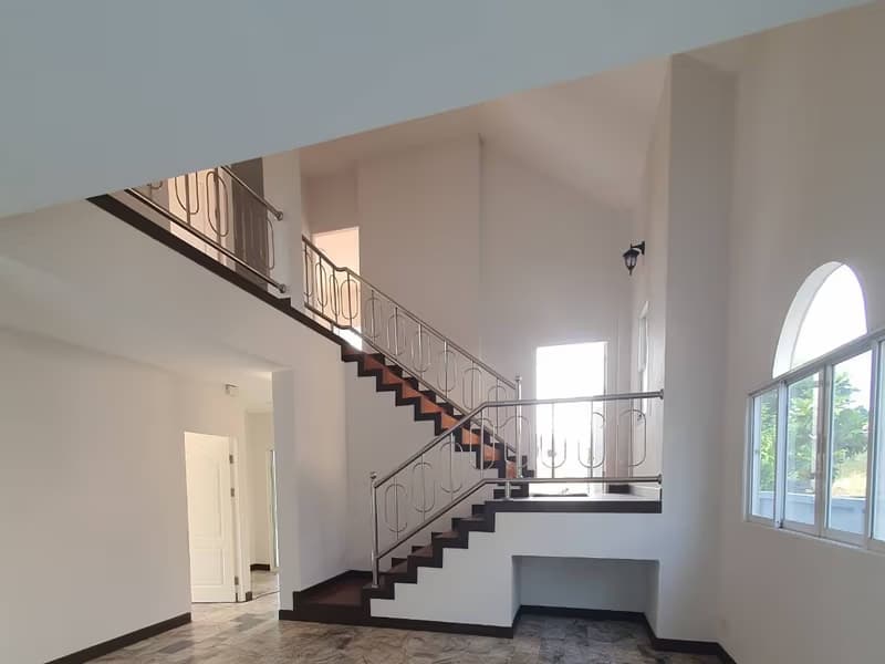 5 Bed House for Rent and Sale in Hang Dong