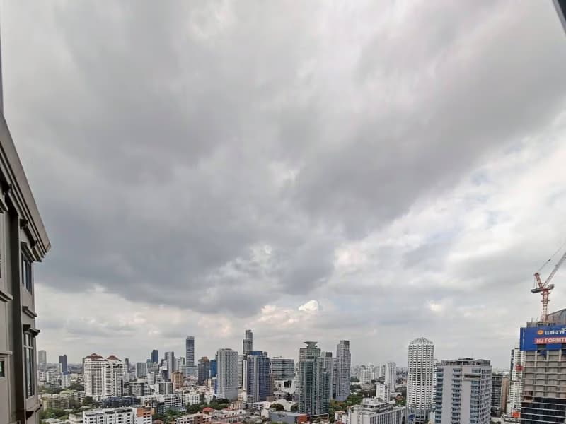 1 Bed Condo for Rent and Sale in Khlong Toei