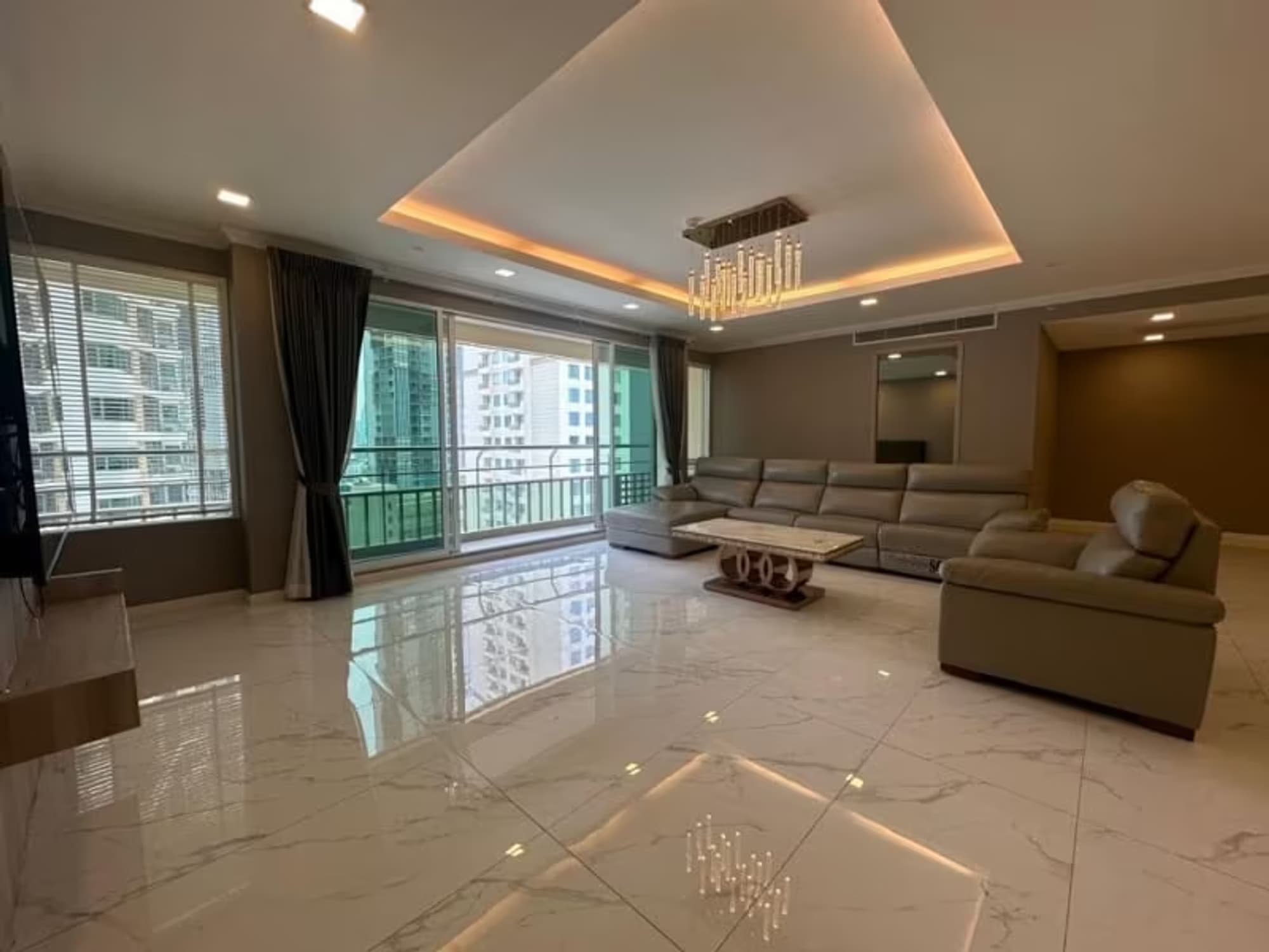 4 Bedroom Condo - Image 5
