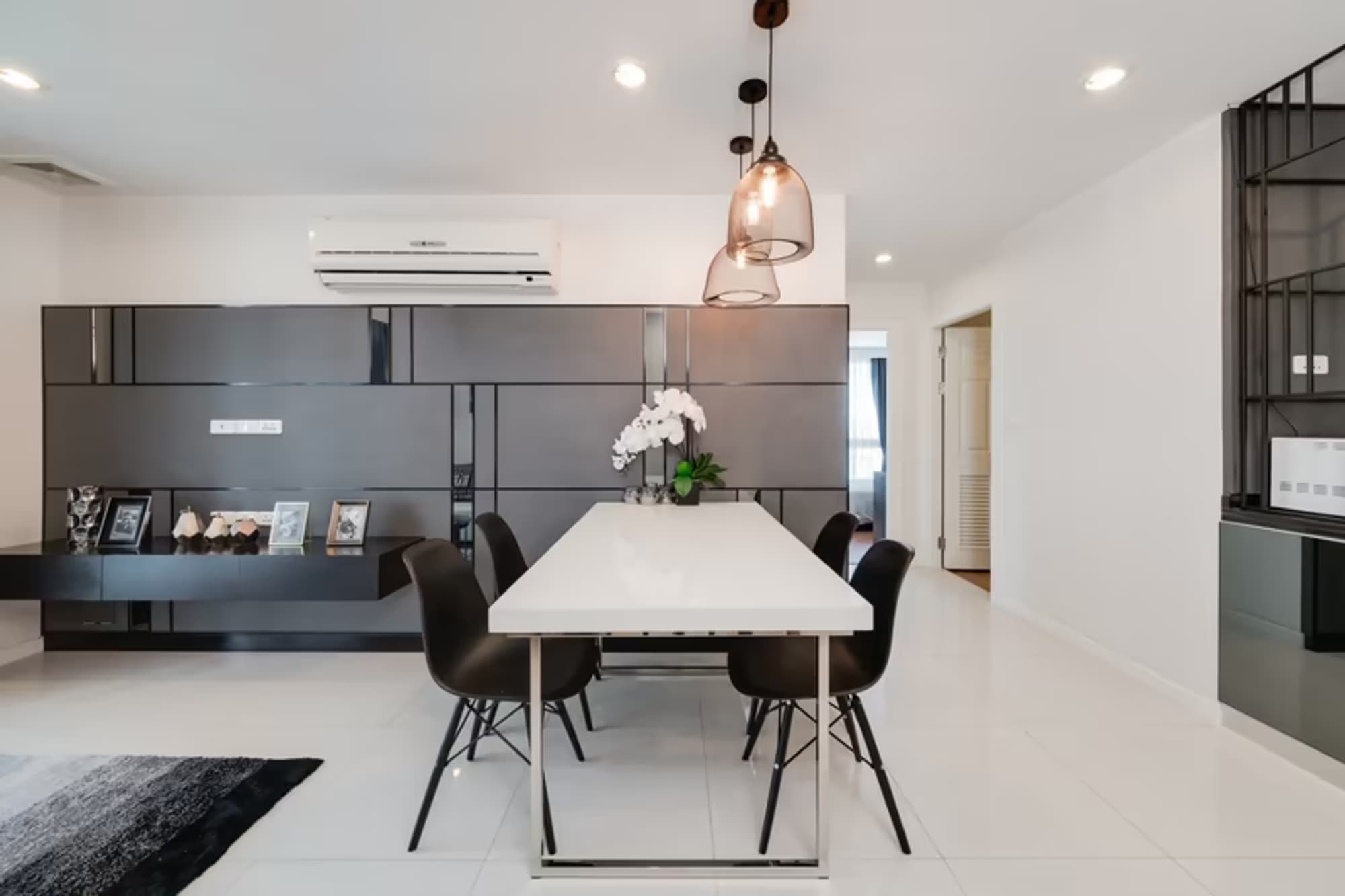 Condo for Rent, Sale at The Surawong - Image 5