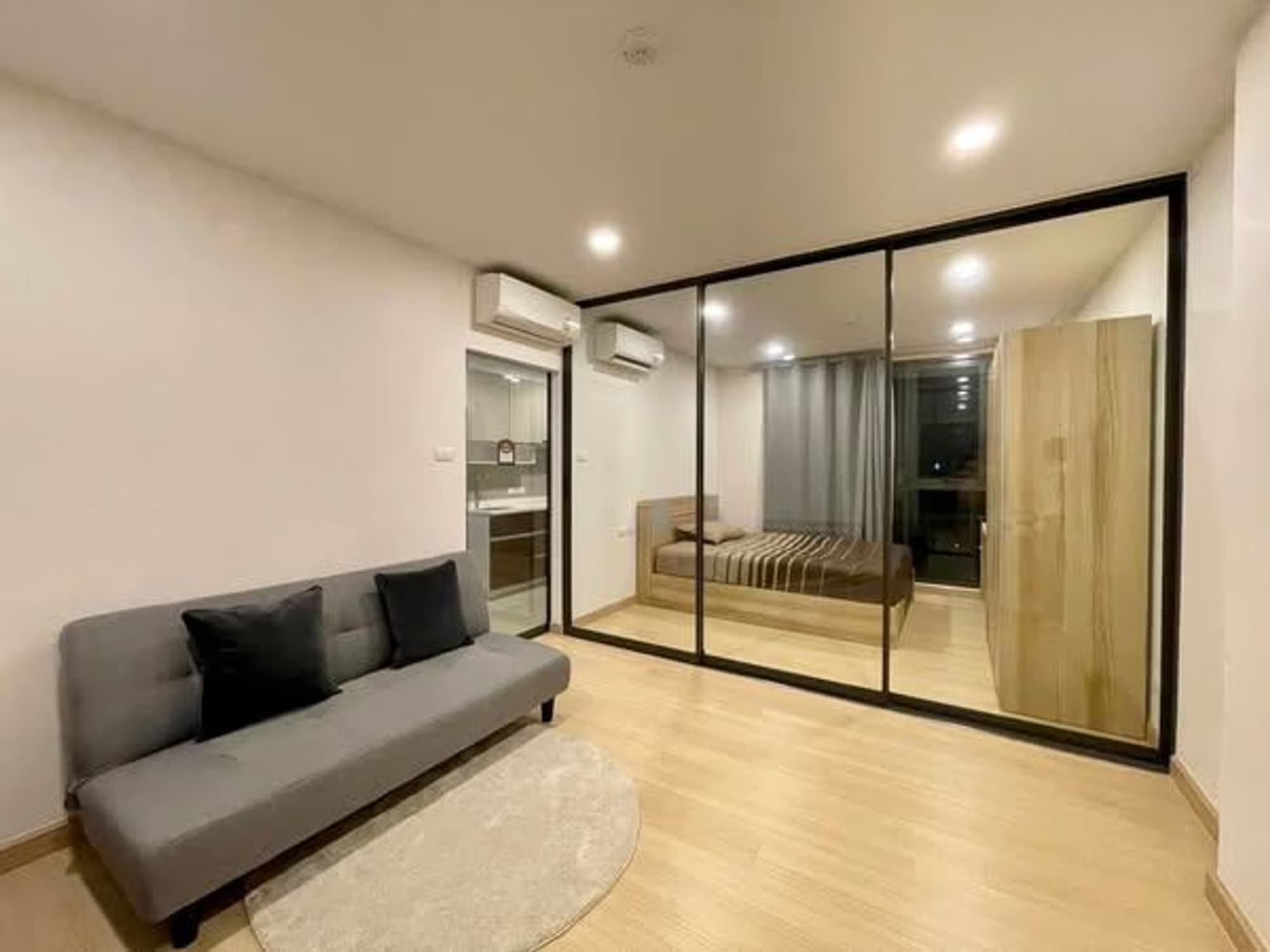 1 Bedroom Condo - Image 1