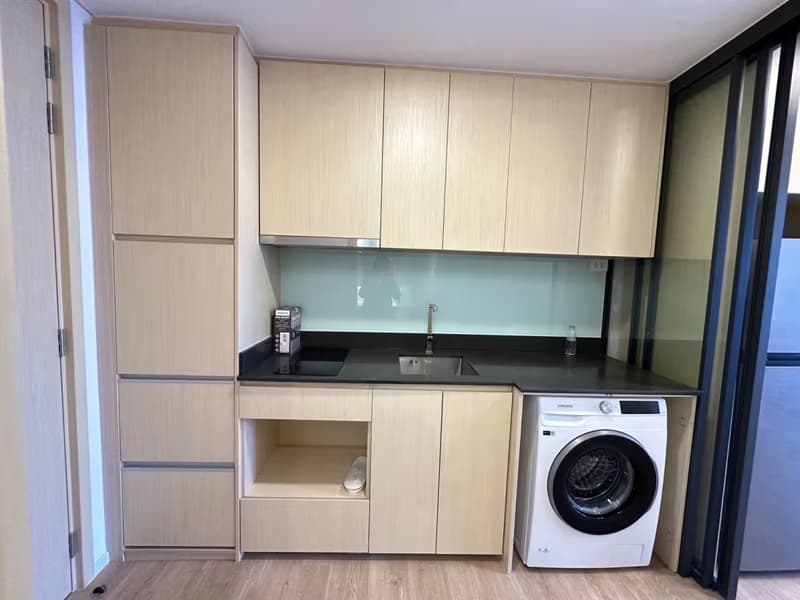 1 Bed Condo for Rent in Huai Khwang