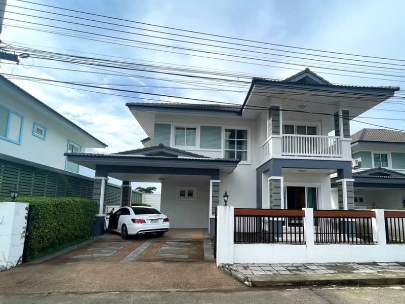 3 Bed House for Rent in Saraphi