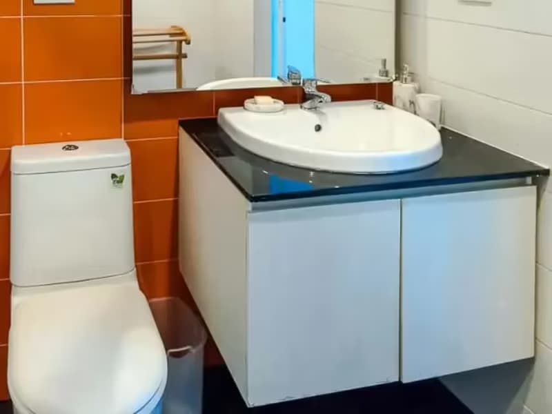 1 Bedroom Condo