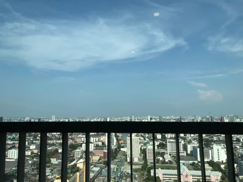 1 Bed Condo for Sale in Phaya Thai