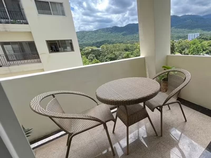 1 Bedroom Condo