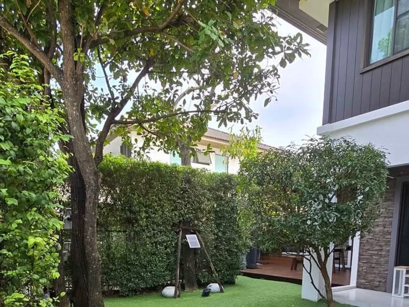 4 Bed House for Rent in Bang Phli