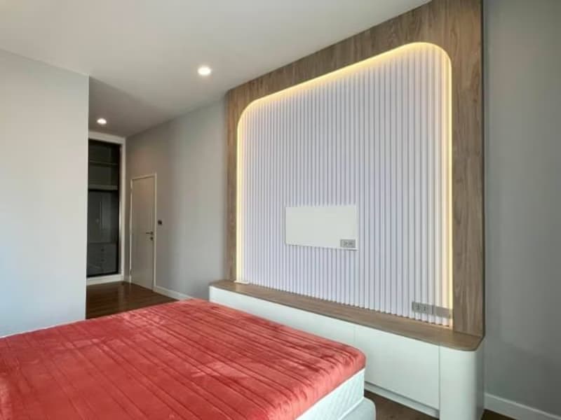 4 Bed House for Rent and Sale in Bang Phli