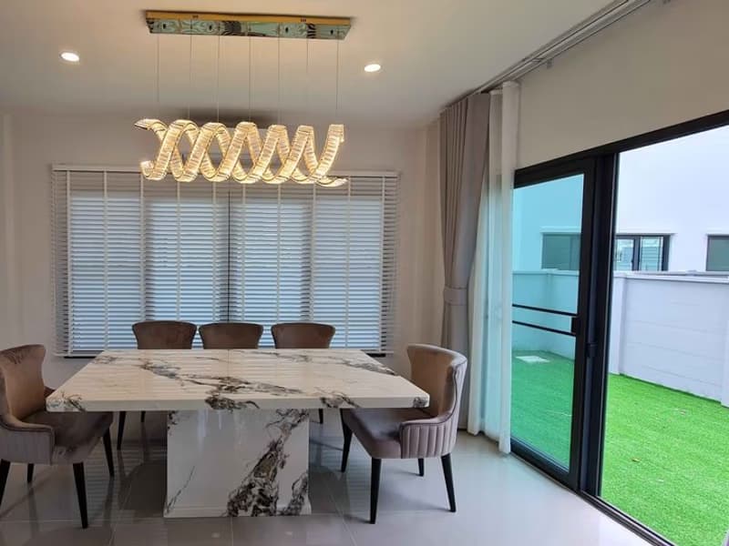 3 Bed House for Rent in Bang Phli