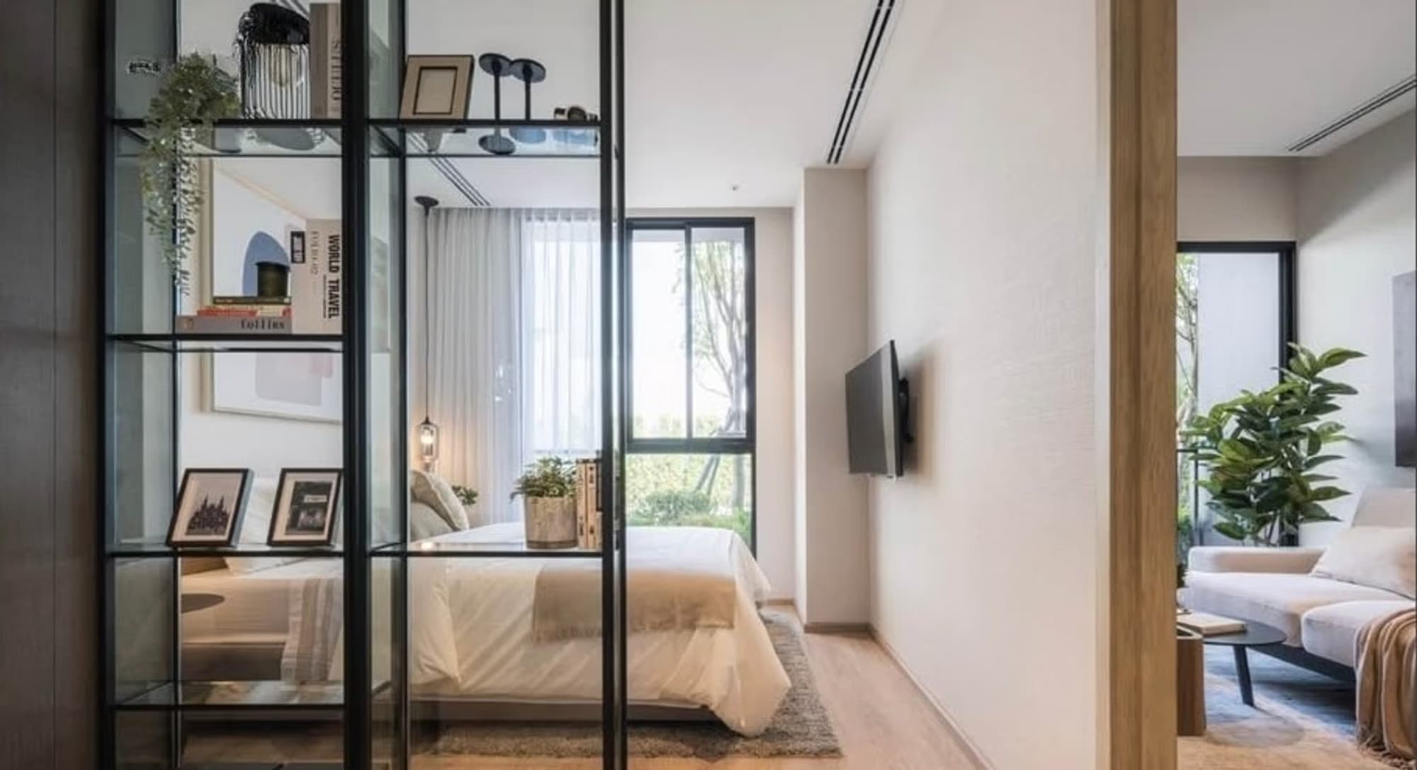 2 Bed Condo for Sale in Huai Khwang - Image 2