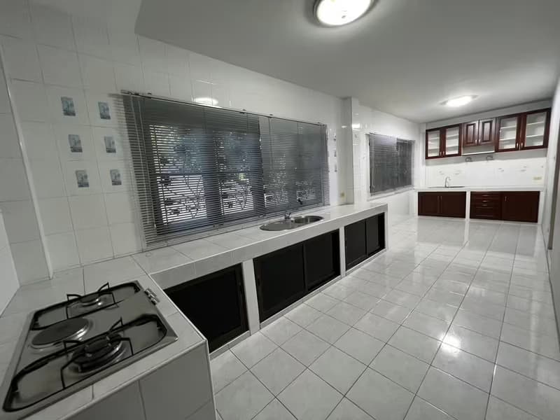House for Sale in San Phi Suea, Mueang Chiang Mai.