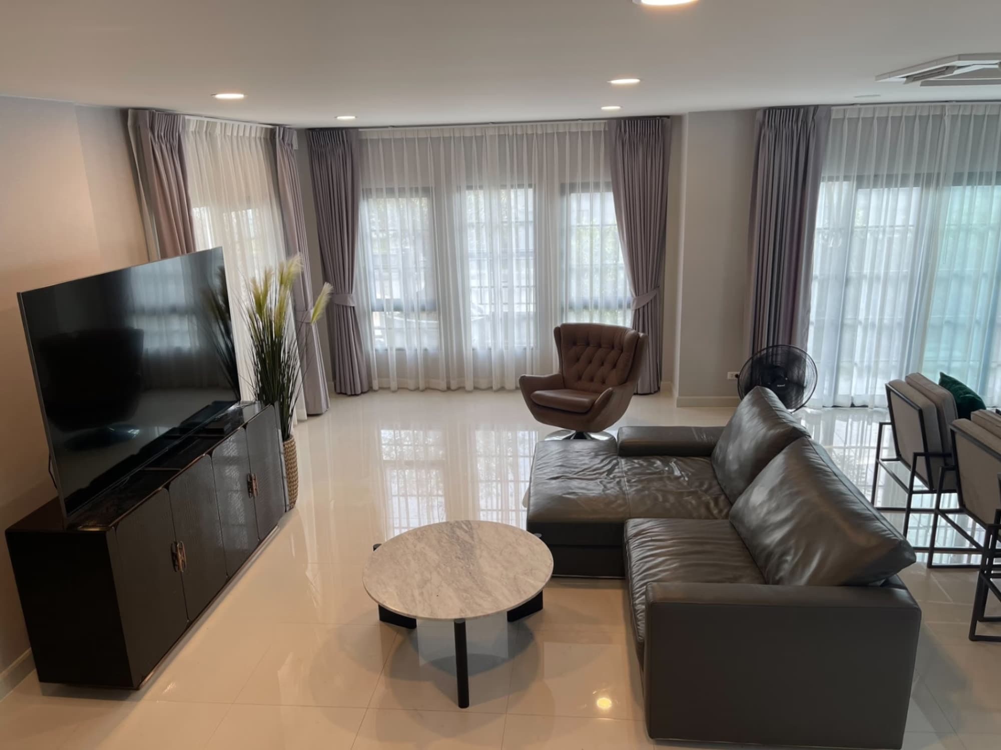 4 卧室 别墅 用于 出租和出售 在 Bang Phli, Samut Prakan - Image 3